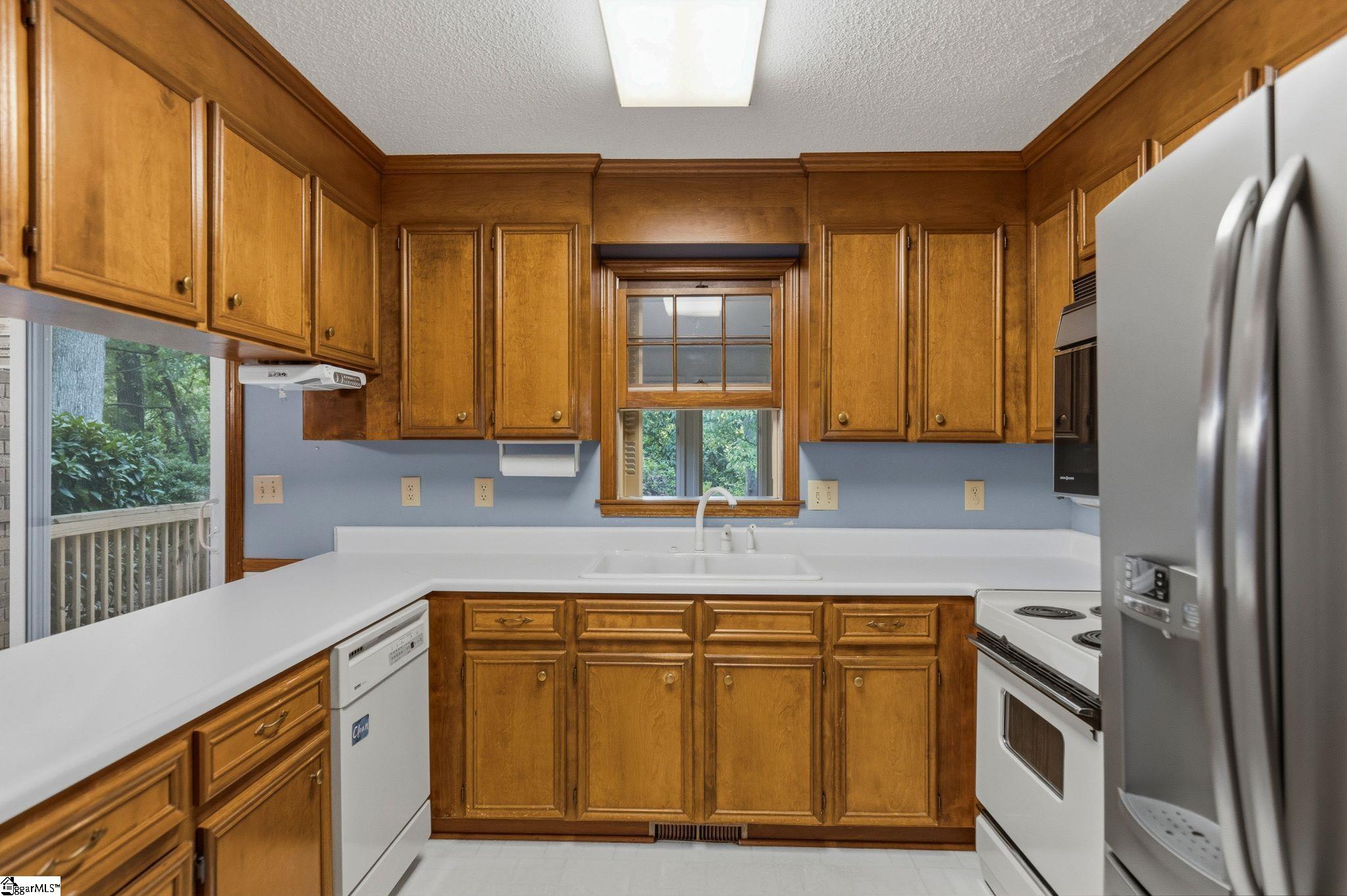 409 Hudson Farm Road Greer, SC 29650 - Photo 21 of 33