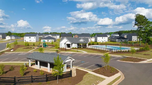 $424,990 | 640 Whitman Lane, Stockbridge, GA 30281