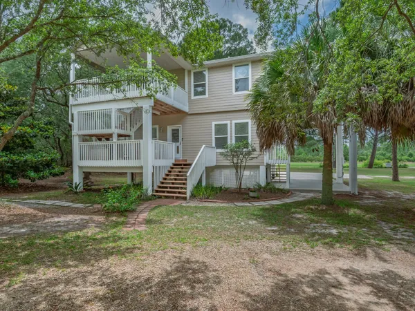 $526,000 | 8 Stinson Taxiway, Panacea, FL 32346
