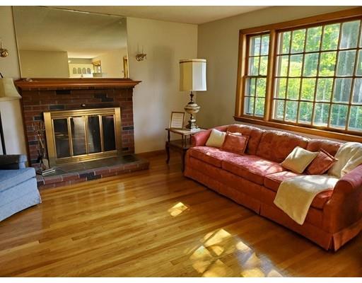 44 Waverly Road Woburn, MA 01801 - Photo 15 of 27 Gallery Image 15