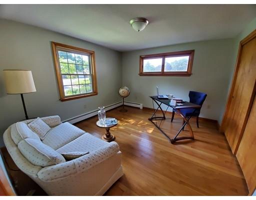 44 Waverly Road Woburn, MA 01801 - Photo 18 of 27 Gallery Image 18