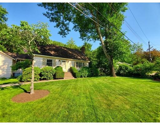 44 Waverly Road Woburn, MA 01801 - Photo 3 of 27 Gallery Image 3