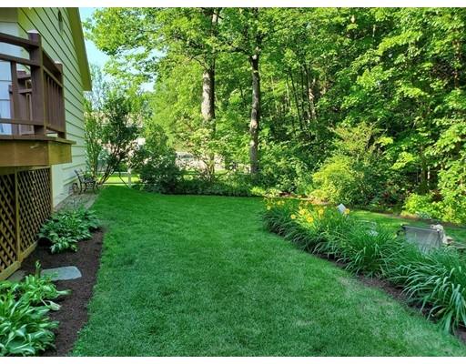 44 Waverly Road Woburn, MA 01801 - Photo 9 of 27 Gallery Image 9