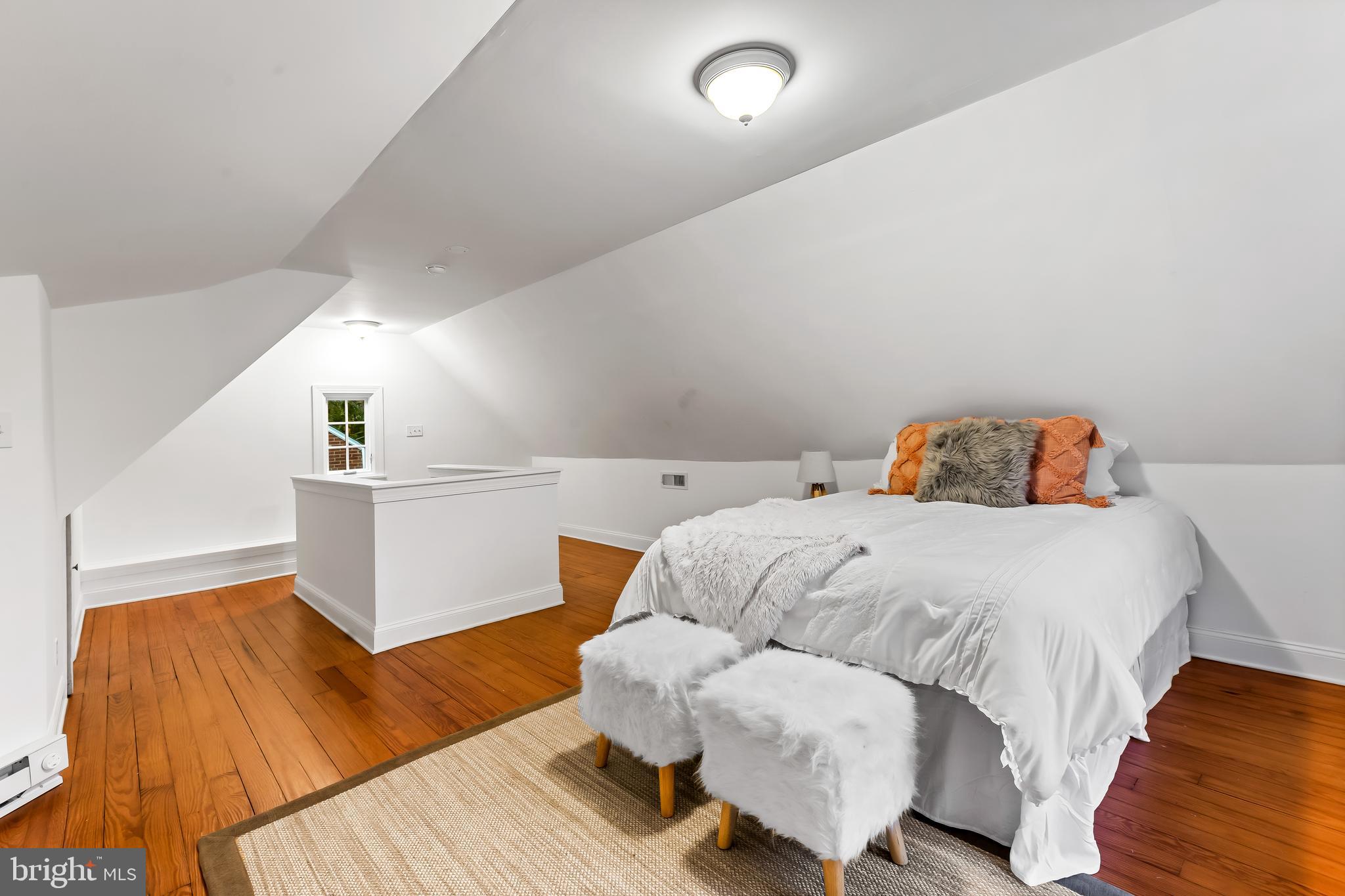 6903 Avondale Road Baltimore, MD 21212 - Photo 36 of 46 Bedroom 4 on upper level