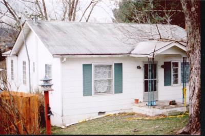 112 Alpine Road Middlesboro, KY 40965 - Photo 1 of 1 Photo 1