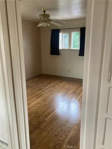 $1,495 | 120 East Willard Street, Long Beach, CA 90806