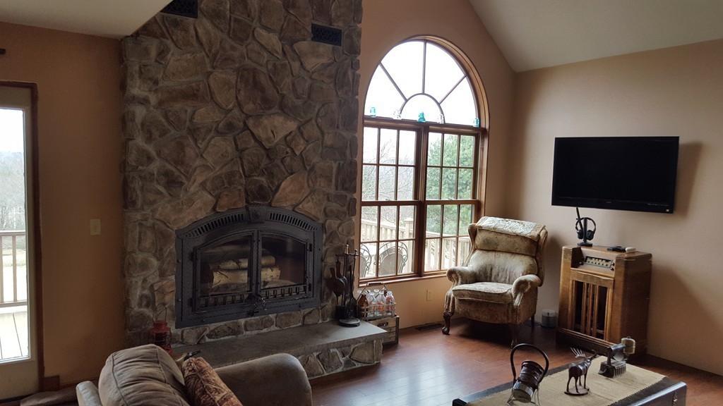 667 Southbridge Road Warren, MA 01585 - Photo 8 of 24 Gallery Image 8