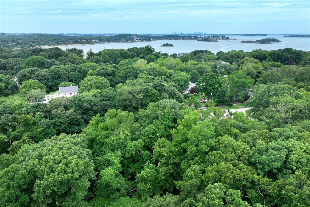 20 Old Colony Road Hingham, MA 02043 - Photo 2 of 18 Gallery Image 2