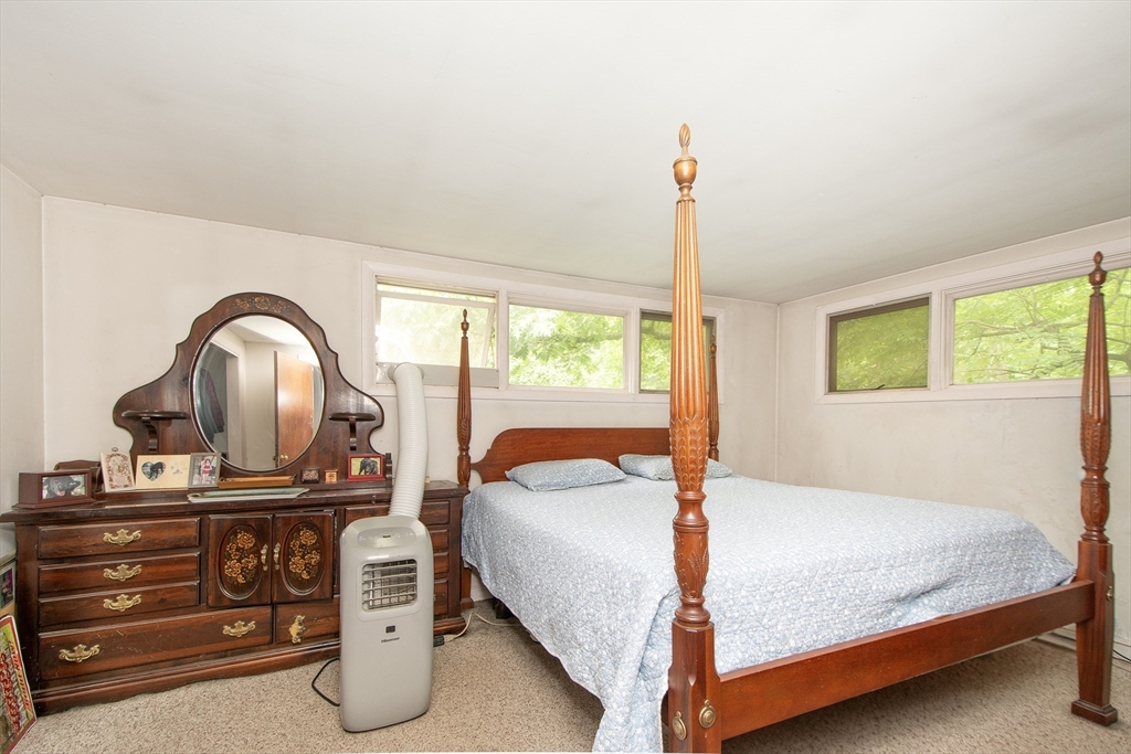 20 Old Colony Road Hingham, MA 02043 - Photo 10 of 18 Gallery Image 10
