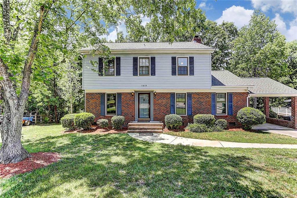 11819 Painted Tree Road Charlotte, NC 28226 - Photo 1 of 24 Gallery Image 1