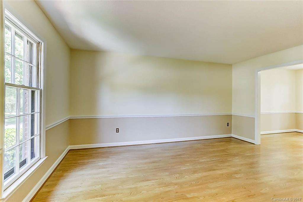 11819 Painted Tree Road Charlotte, NC 28226 - Photo 7 of 24 Gallery Image 7