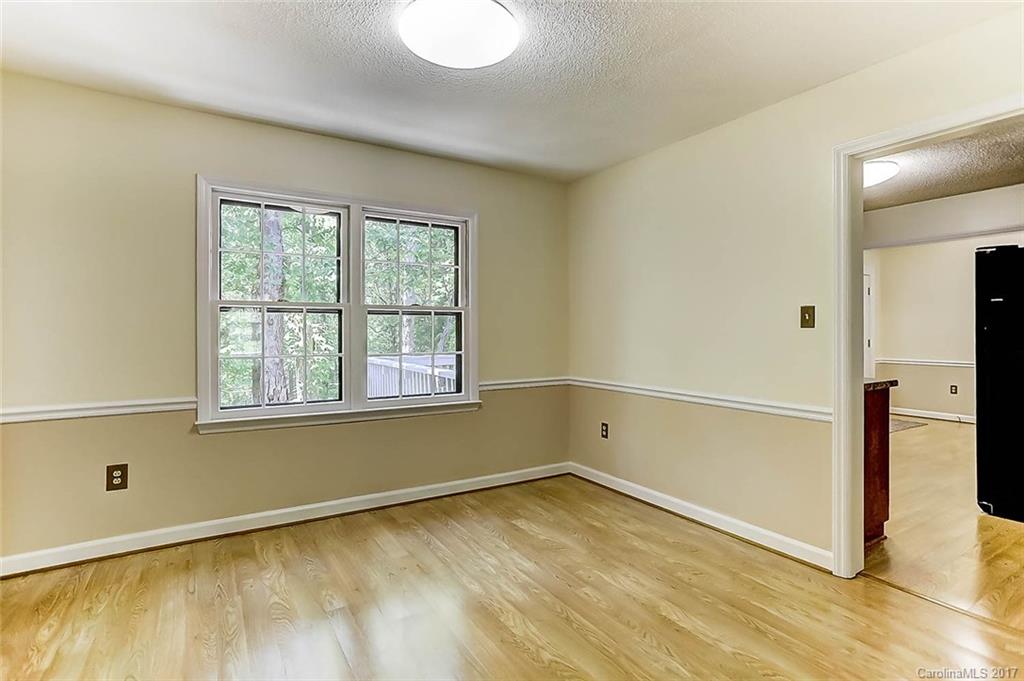 11819 Painted Tree Road Charlotte, NC 28226 - Photo 9 of 24 Gallery Image 9