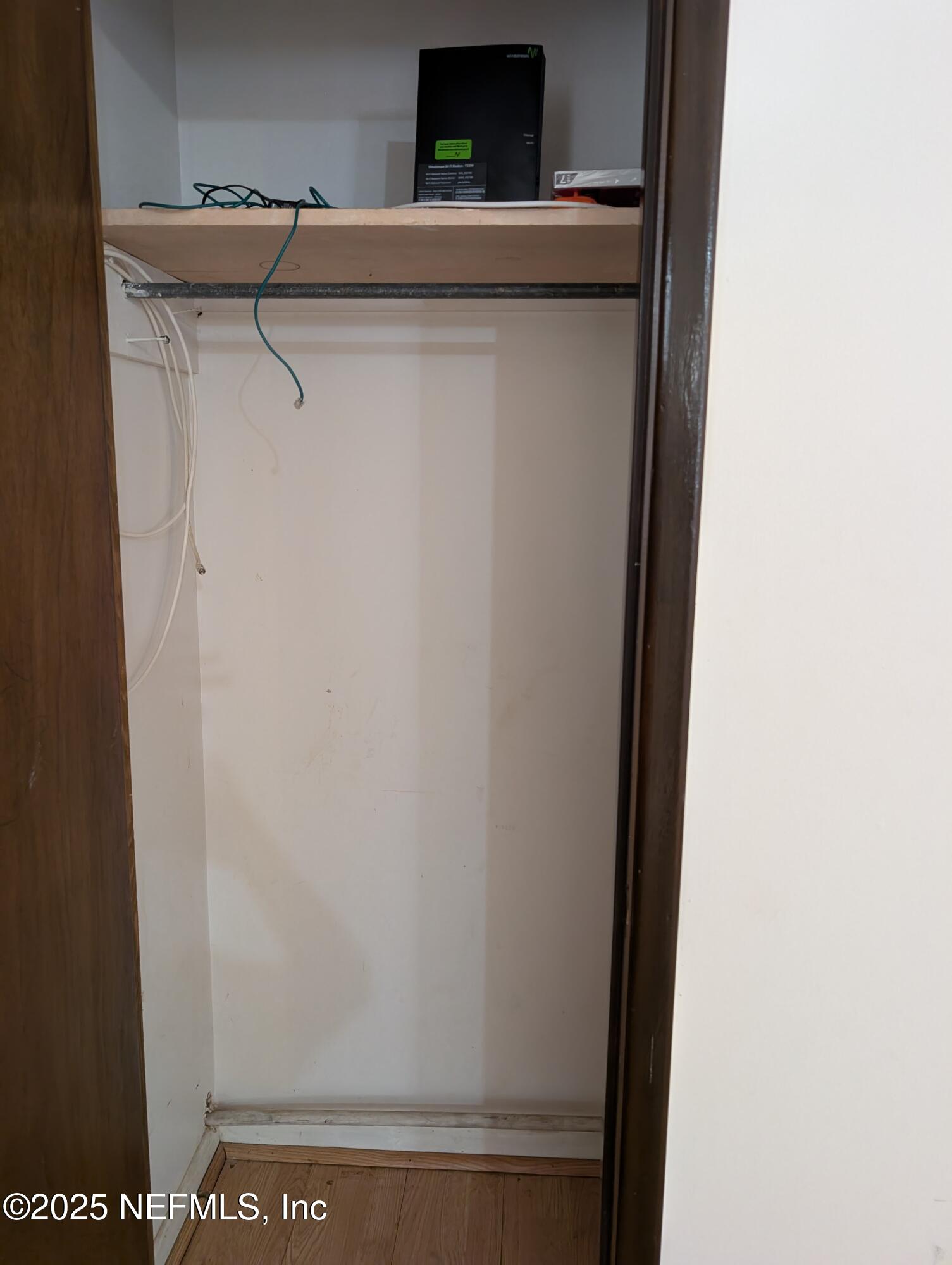 100 10th Street Interlachen, FL 32148 - Photo 20 of 34 PXL_20251124_153747679.NIGHT