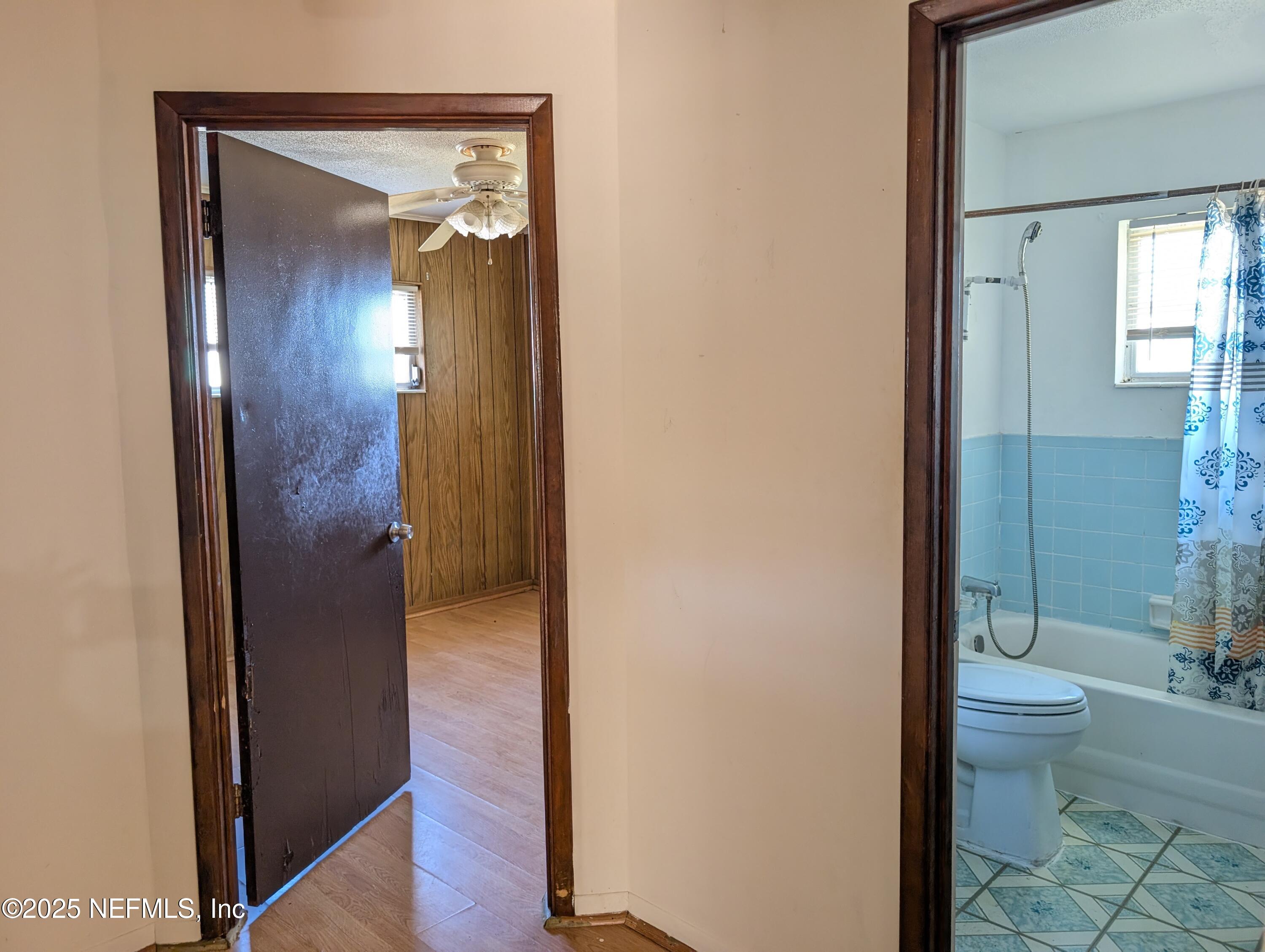 100 10th Street Interlachen, FL 32148 - Photo 25 of 34 PXL_20251124_155419429