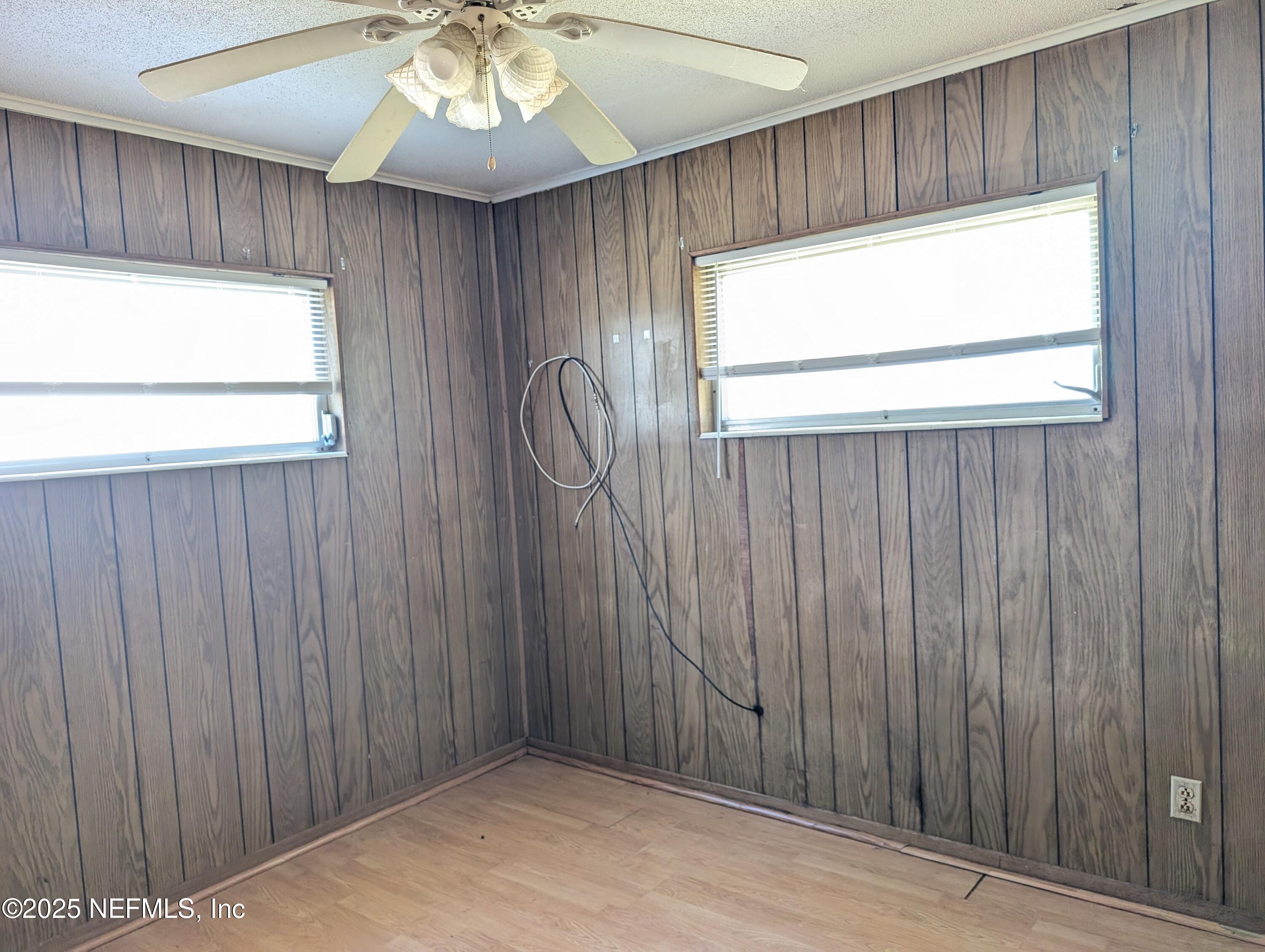 100 10th Street Interlachen, FL 32148 - Photo 26 of 34 PXL_20251124_155429201