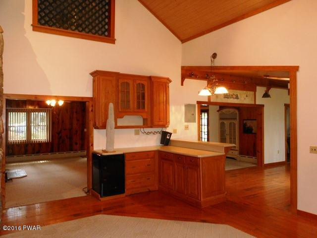 192 Dorys Road Dingmans Ferry, PA 18328 - Photo 16 of 47 bar in great room