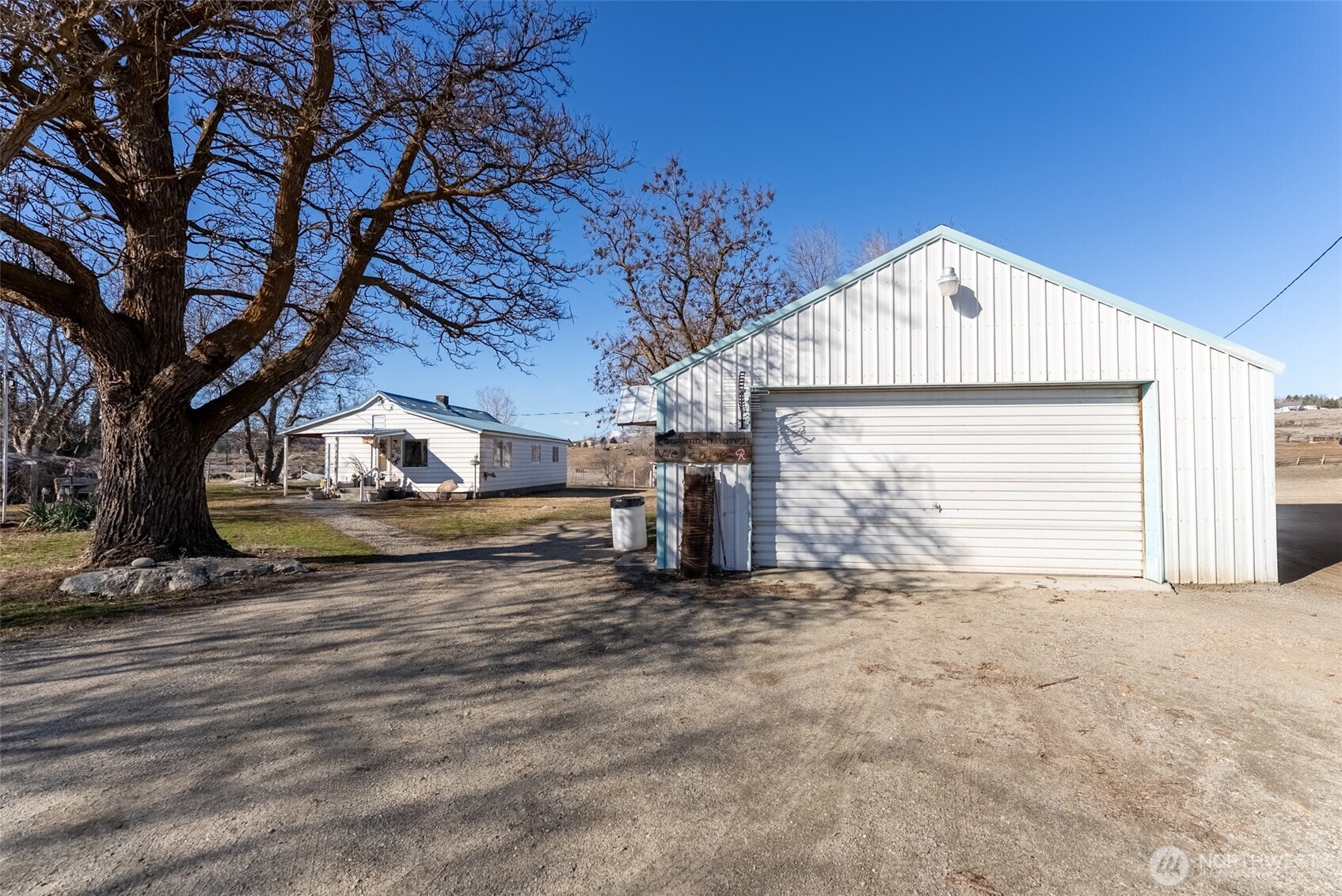 264 Omak River Road Omak, WA 98841 - Photo 3 of 40 Gallery Image 3
