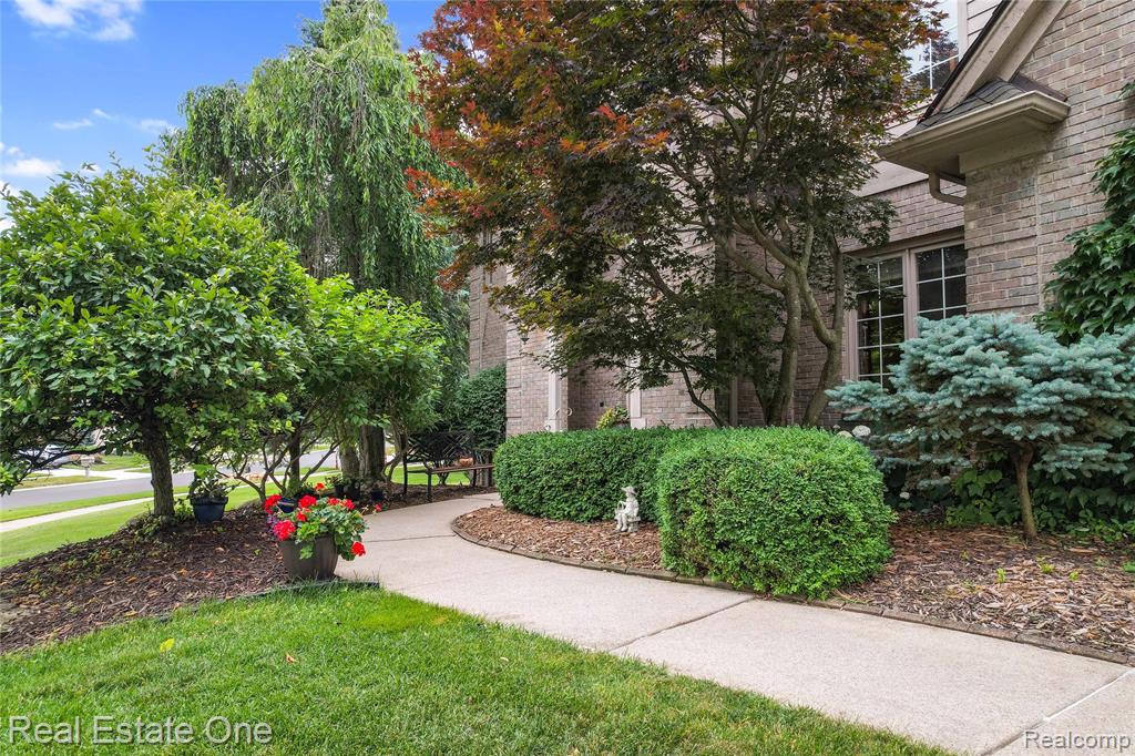 3565 Heron Ridge Drive Rochester Hills, MI 48309 - Photo 39 of 51 Gallery Image 39