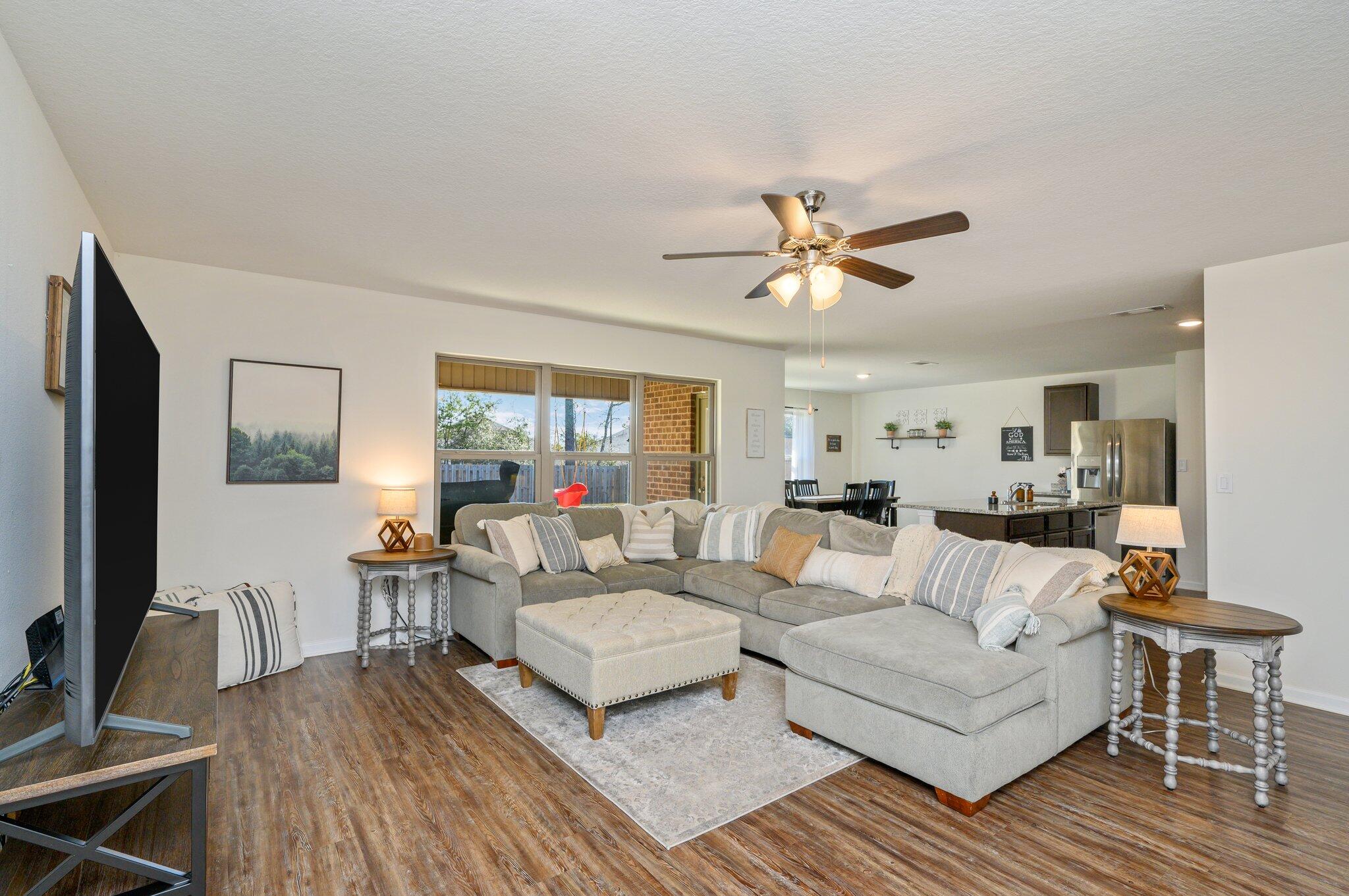 354 Merlin Court Crestview, FL 32539 - Photo 7 of 48 19-web-or-mls-354 Merlin Ct-15