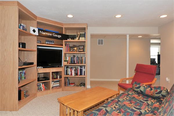 119 Stiles Road Boylston, MA 01505 - Photo 22 of 30 Gallery Image 22