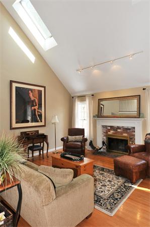 119 Stiles Road Boylston, MA 01505 - Photo 3 of 30 Gallery Image 3