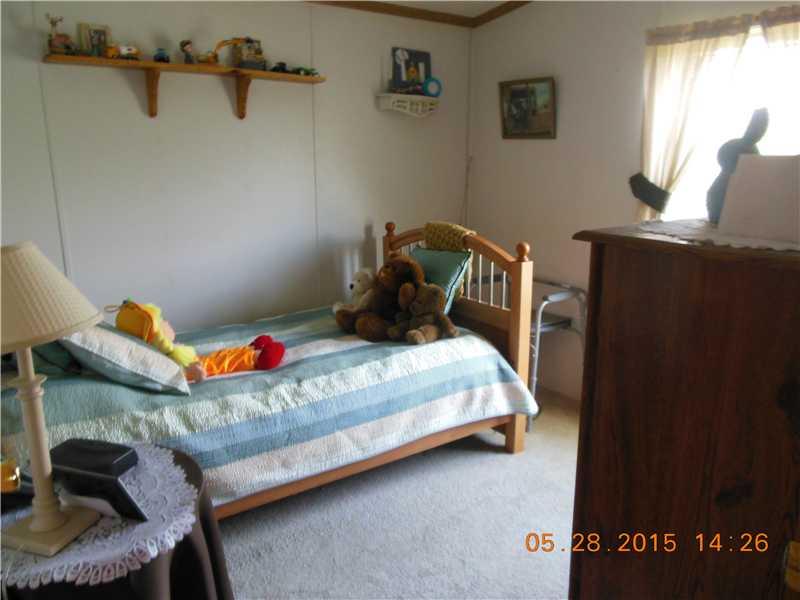 259 Kaufman Road New Castle, PA 16101 - Photo 10 of 11 Bedroom.