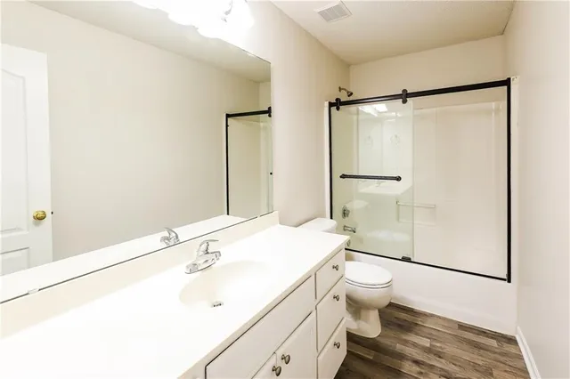 $2,295 | 8304 Northeast 115th Street, Kansas City, MO 64157