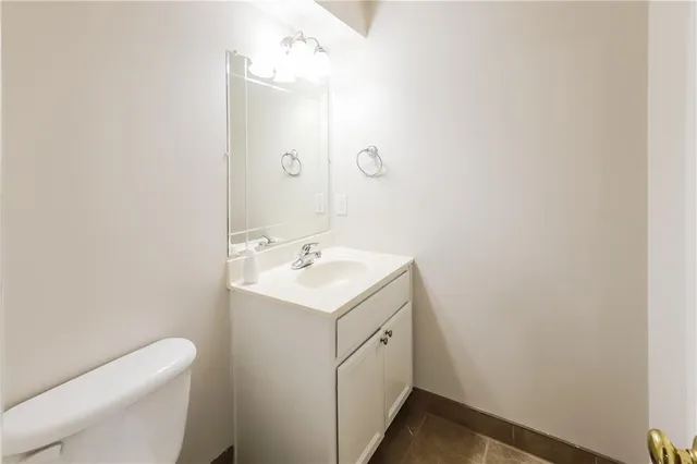 $2,295 | 8304 Northeast 115th Street, Kansas City, MO 64157