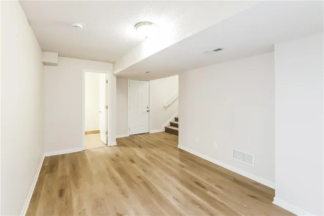 $2,295 | 8304 Northeast 115th Street, Kansas City, MO 64157