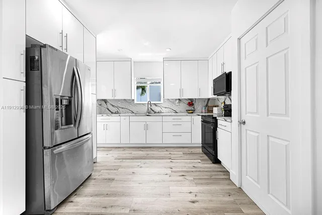 $849,999 | 876 Northeast 81st Street, Miami, FL 33138