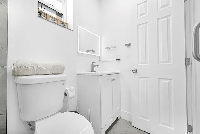 $849,999 | 876 Northeast 81st Street, Miami, FL 33138