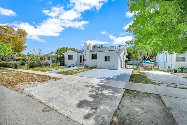 $849,999 | 876 Northeast 81st Street, Miami, FL 33138