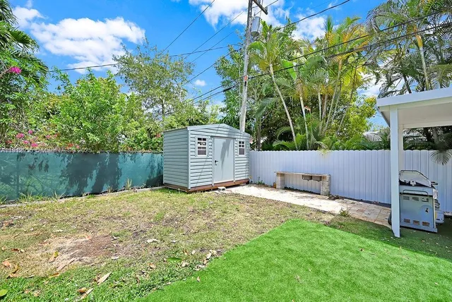 $849,999 | 876 Northeast 81st Street, Miami, FL 33138