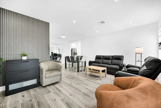 $849,999 | 876 Northeast 81st Street, Miami, FL 33138