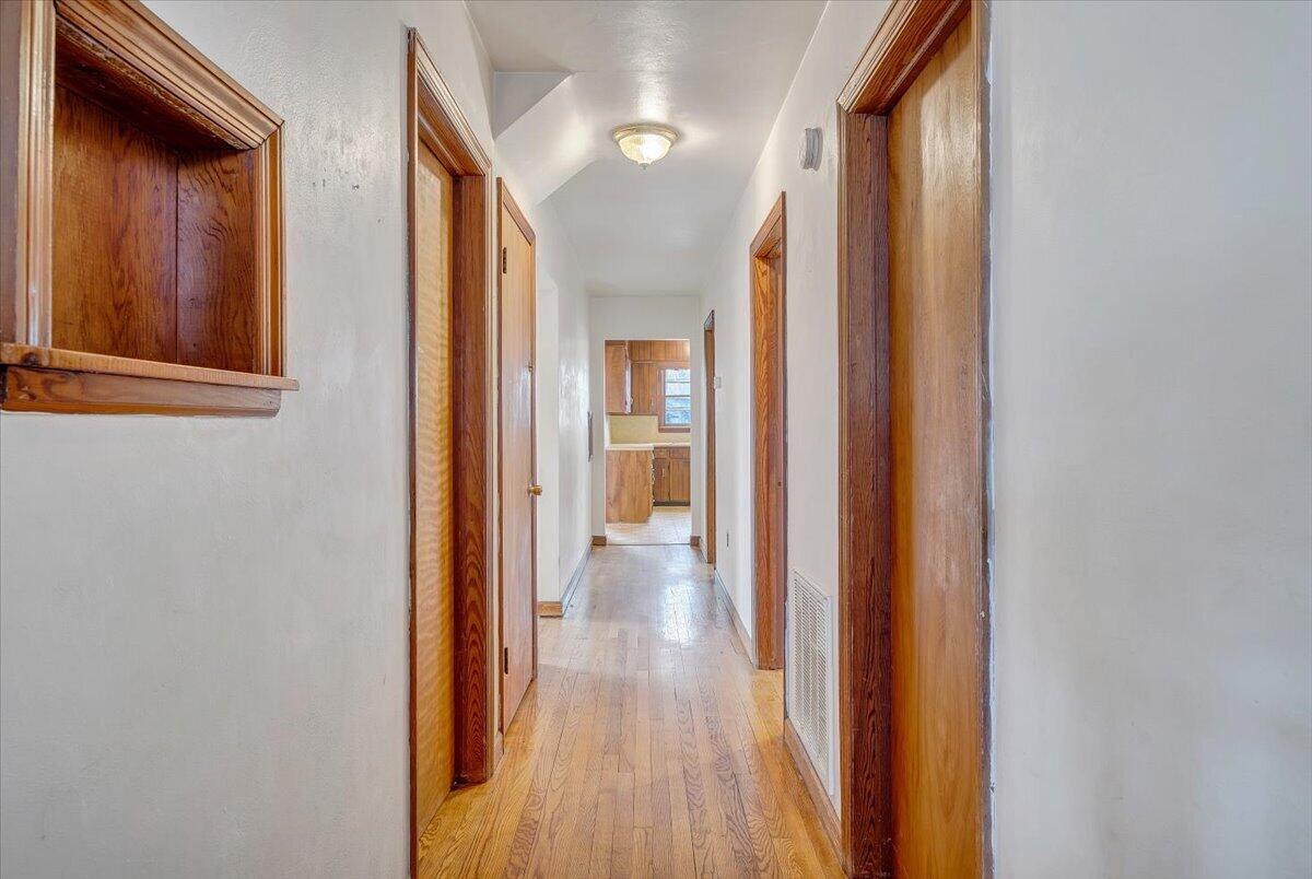 8793 Dickerson Mill Road Moneta, VA 24121 - Photo 24 of 50 32-MIB05866-R5