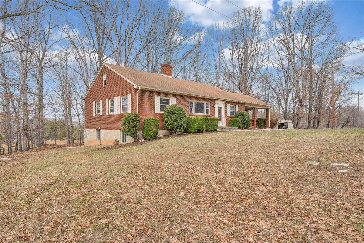 8793 Dickerson Mill Road Moneta, VA 24121 - Photo 46 of 50 60-MIB05908