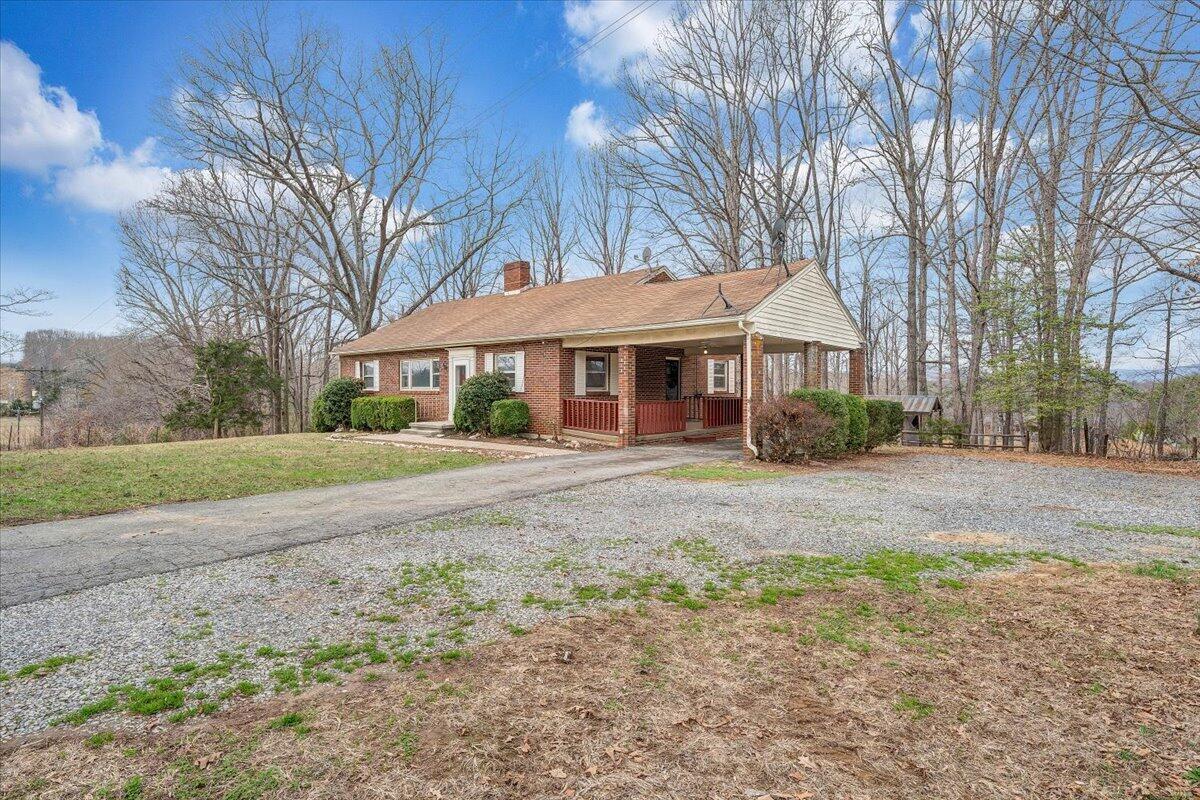 8793 Dickerson Mill Road Moneta, VA 24121 - Photo 49 of 50 64-MIB05896