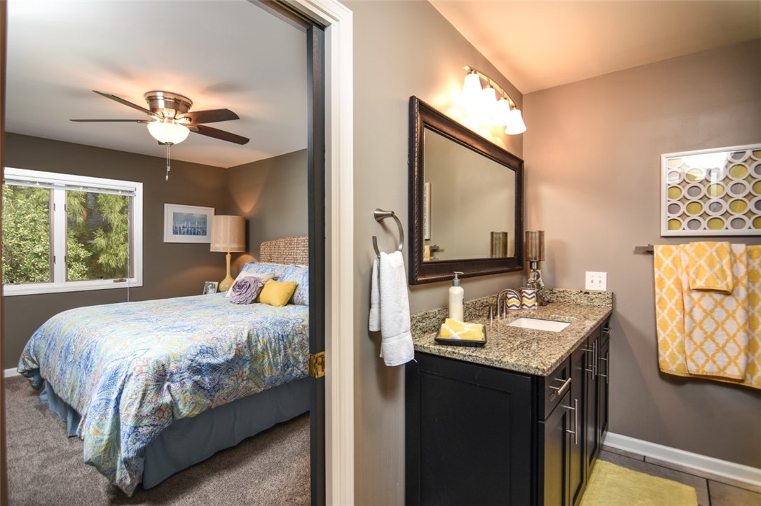 23072 McDonald Point Road Seneca, SC 29672 - Photo 23 of 41