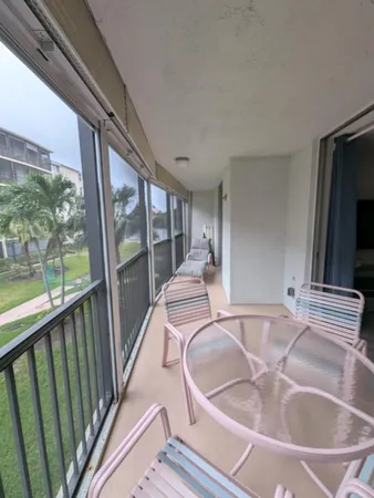 $3,000 | 740 East Ocean Avenue, Unit 205, Boynton Beach, FL 33435