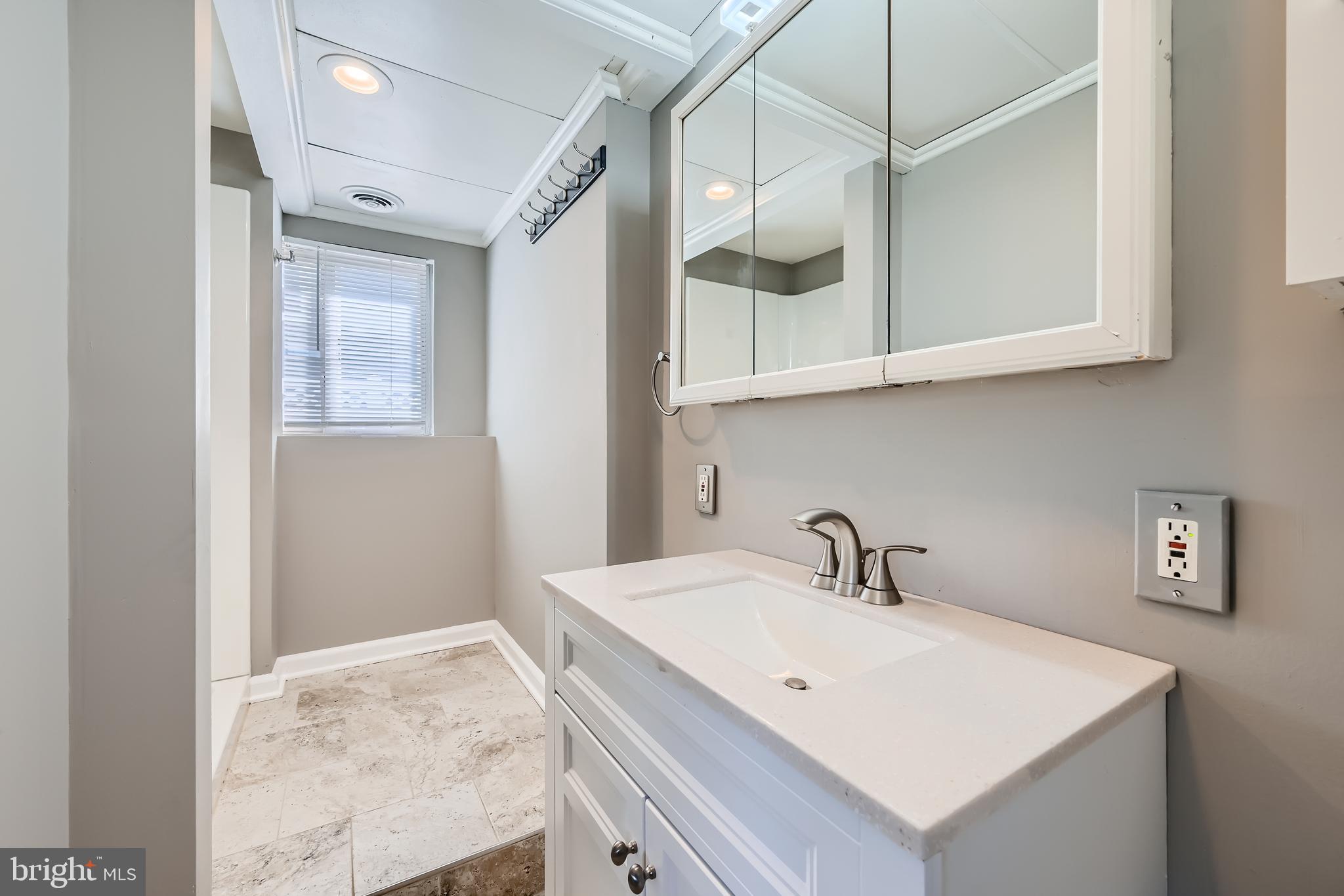 7702 Beekay Road Sparrows Point, MD 21219 - Photo 20 of 27 Gallery Image 20