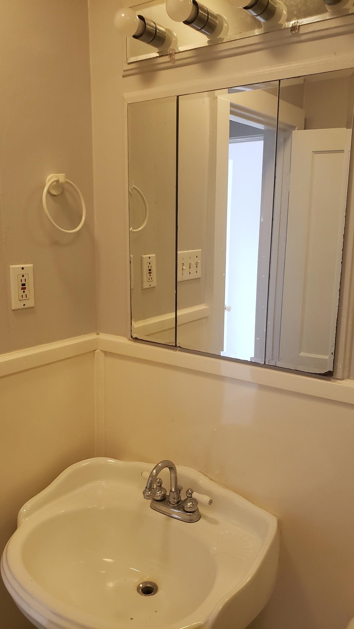 802 East Horner Street Atmore, AL 36502 - Photo 8 of 16