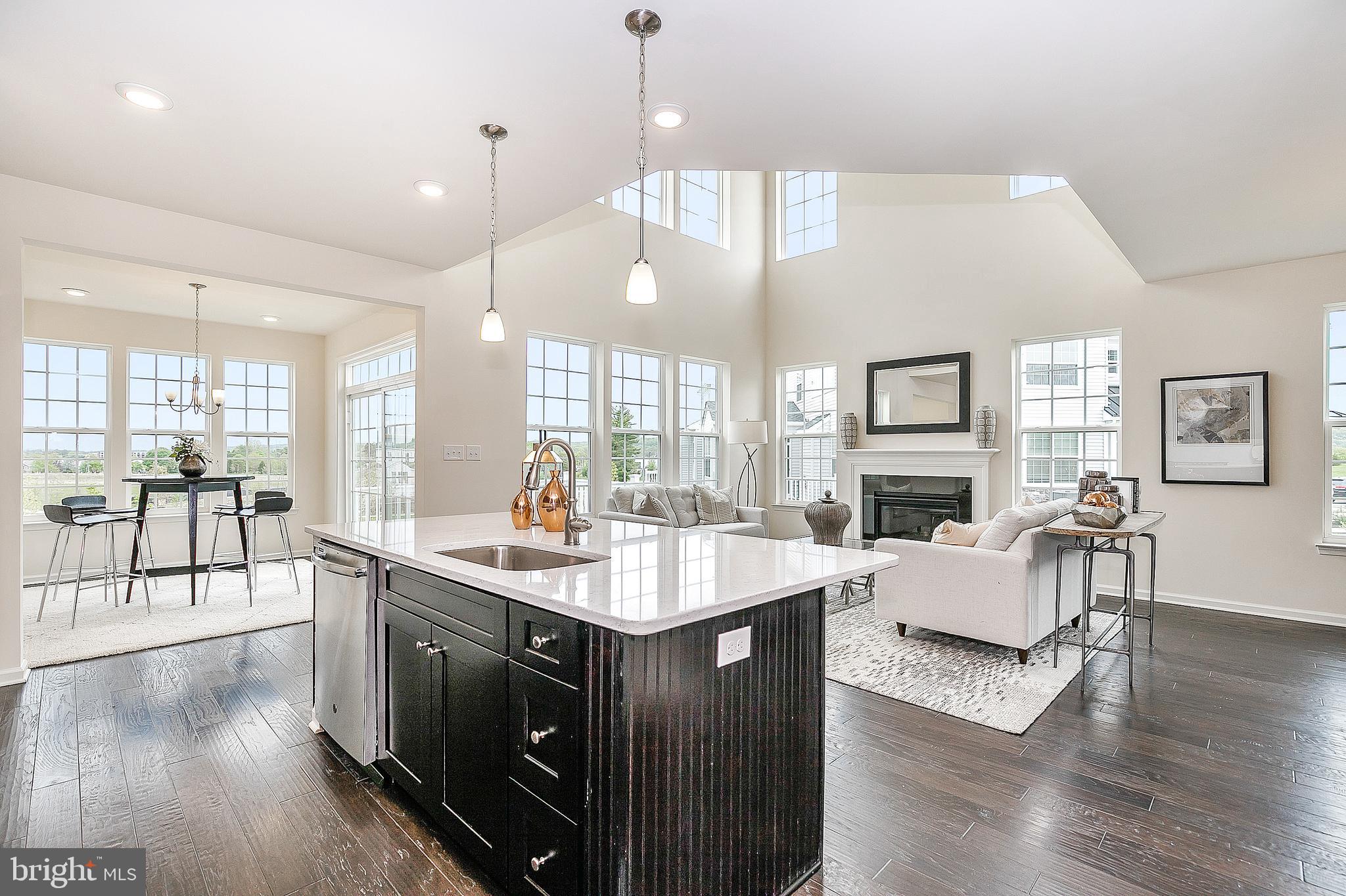 413 Lee Place Exton, PA 19341 - Photo 3 of 56