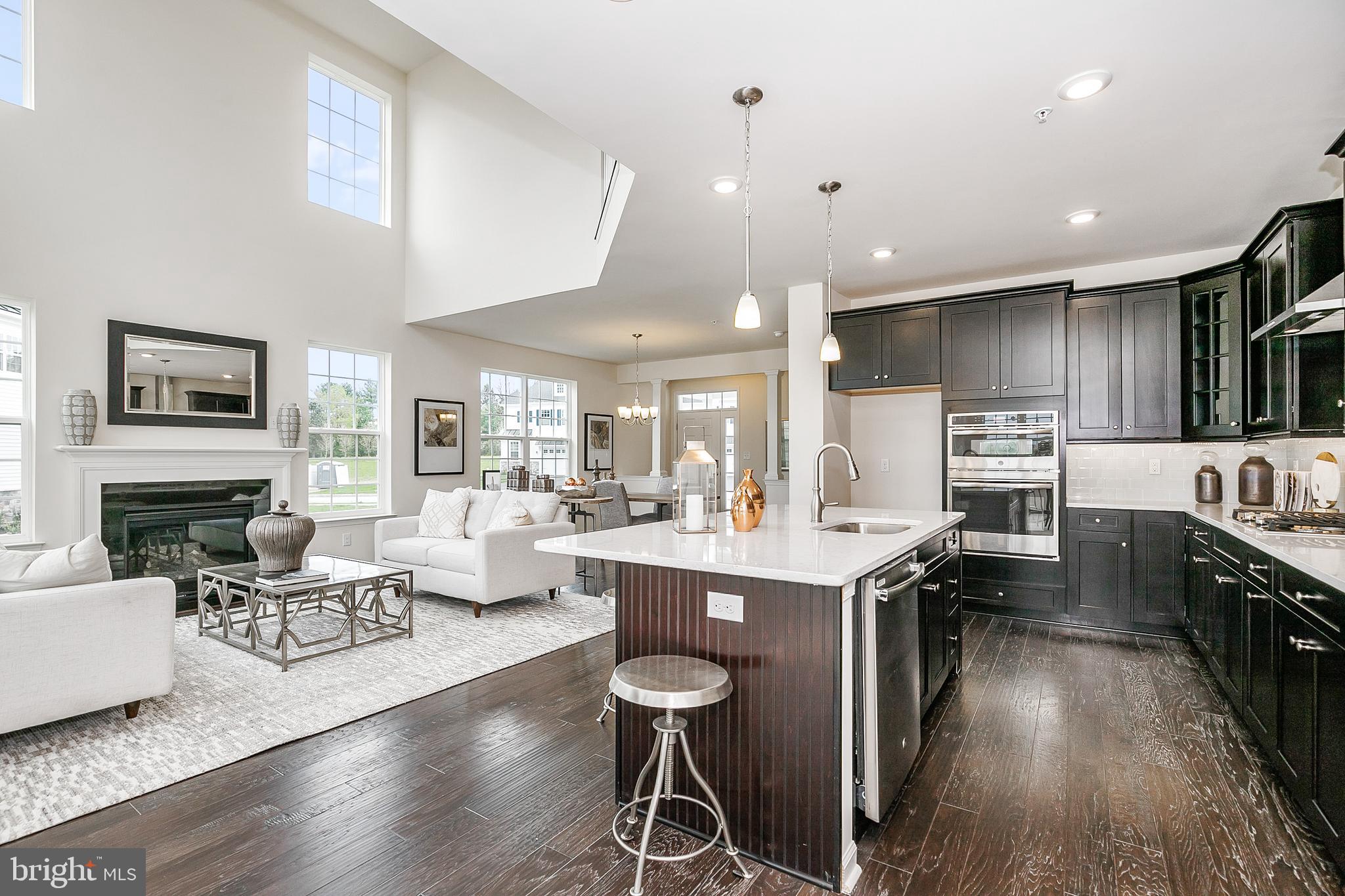 413 Lee Place Exton, PA 19341 - Photo 5 of 56