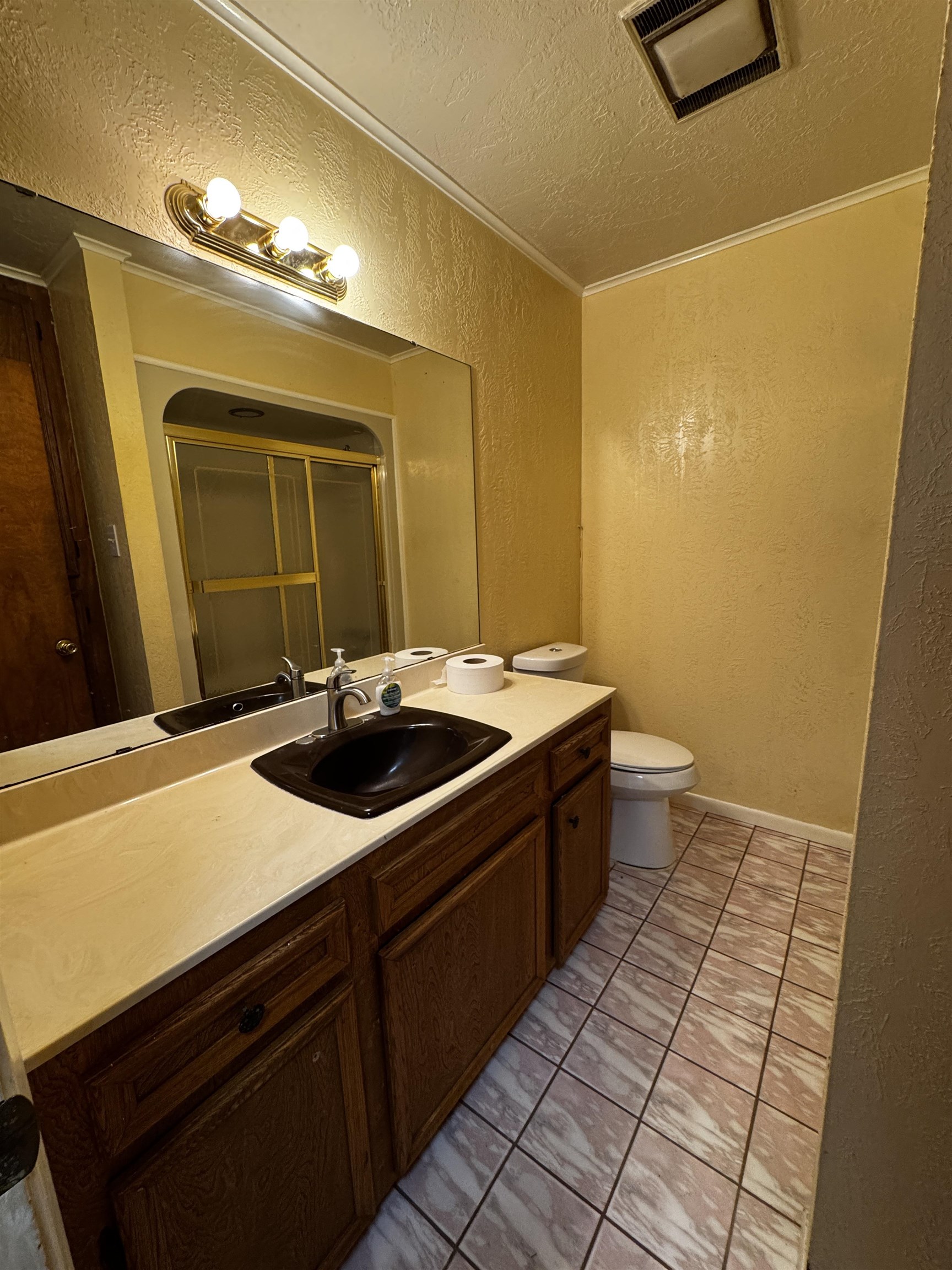 5680 Shivers Drive Beaumont, TX 77708 - Photo 5 of 11