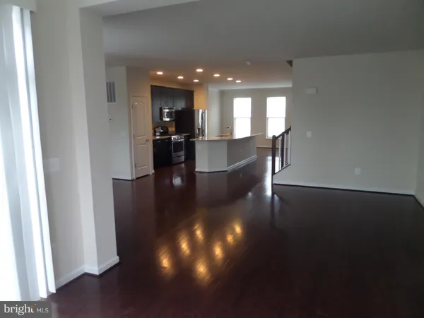 $3,300 | 43348 Polenta Terrace, Chantilly, VA 20152