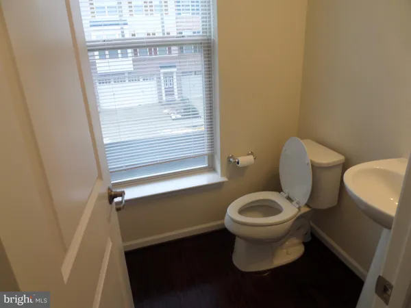 $3,300 | 43348 Polenta Terrace, Chantilly, VA 20152