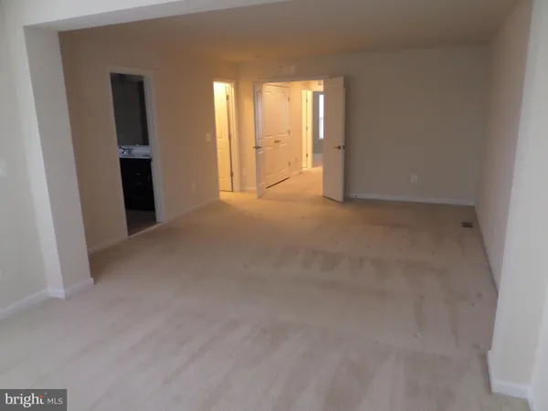 $3,300 | 43348 Polenta Terrace, Chantilly, VA 20152