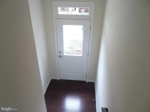 $3,300 | 43348 Polenta Terrace, Chantilly, VA 20152