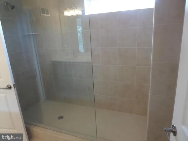 $3,300 | 43348 Polenta Terrace, Chantilly, VA 20152