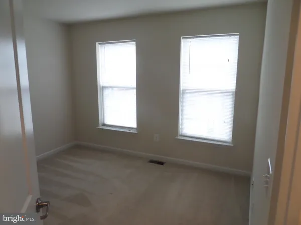 $3,300 | 43348 Polenta Terrace, Chantilly, VA 20152